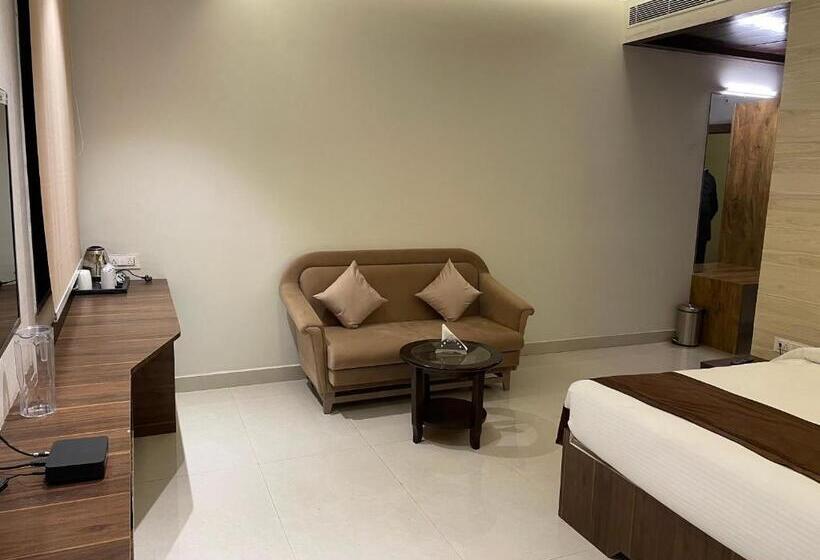 デラックスルーム, Maheshwari Jalsa