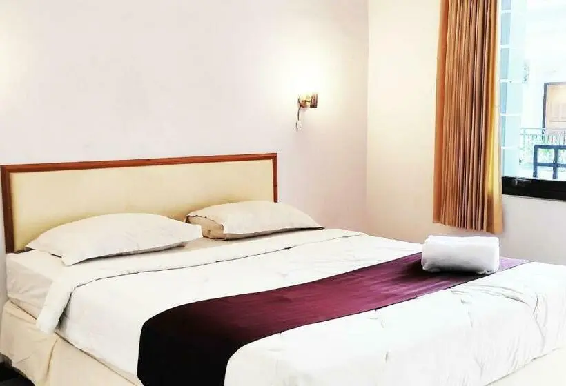デラックスルーム, Salma Syariah Mitra Reddoorz Near Terminal Baru Kediri