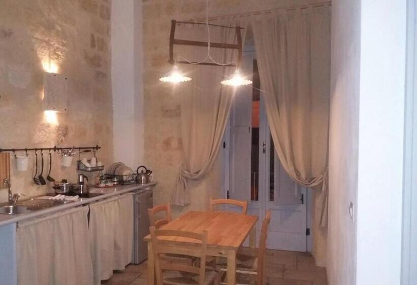 带1个卧室的带阳台的公寓, Bed & Breakfast Casa Lopez