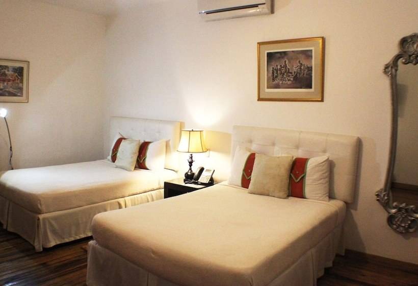 اتاق سوپریور, Altamont West