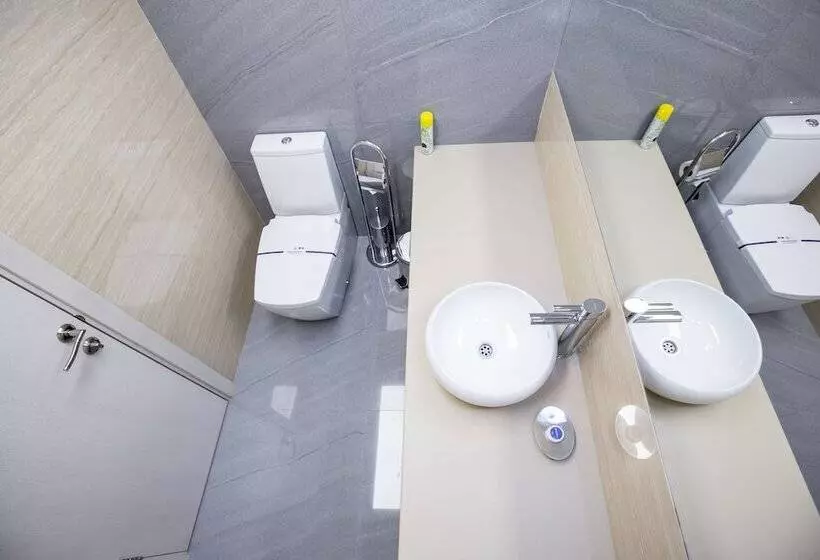 سوییت, Atlantic Garden Resort