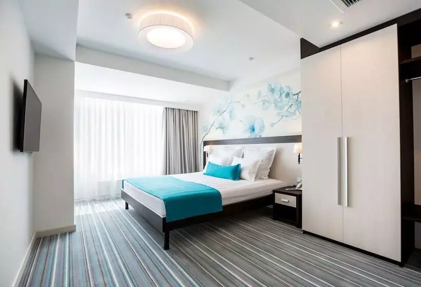 سوییت, Atlantic Garden Resort