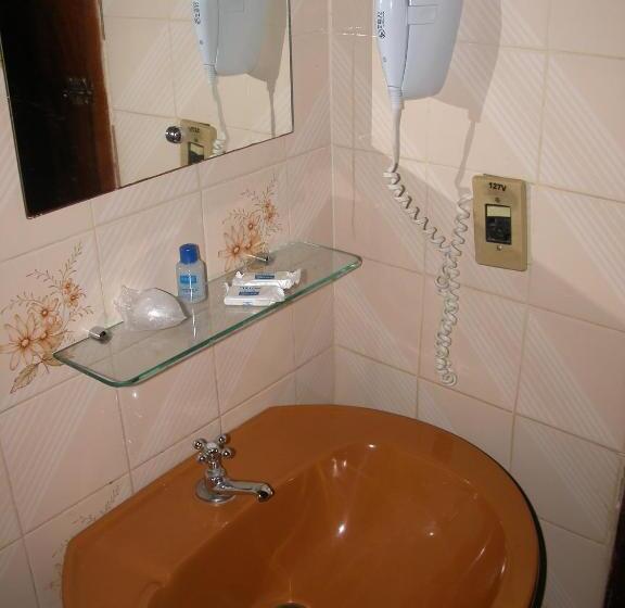 标准间, Blue Star Ii