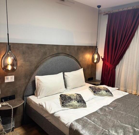 اتاق استاندارد, Corner Hot