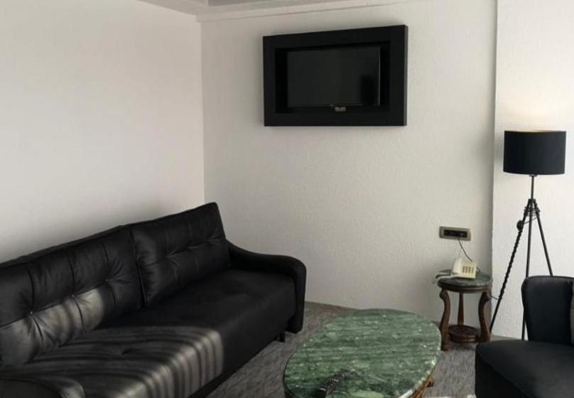 آپارتمان لوکس 1 خوابه, Ideall