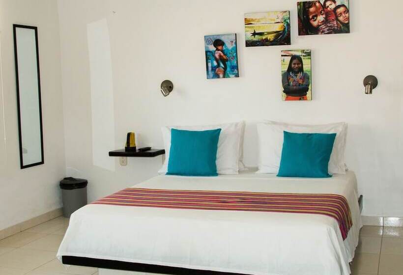 スタンダードルーム, Ki Kuxtah