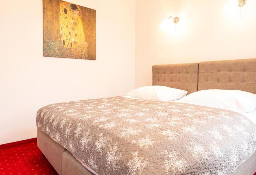 اتاق استاندارد, Klimt