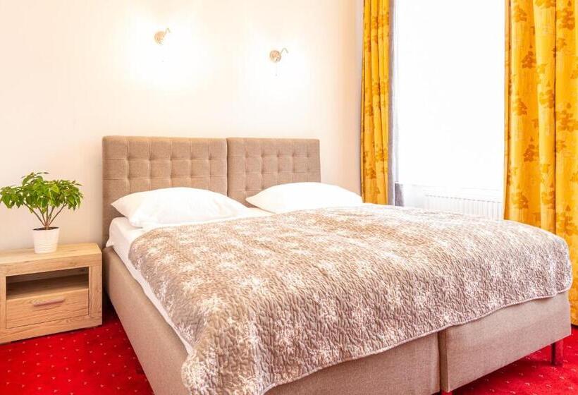 اتاق استاندارد, Klimt