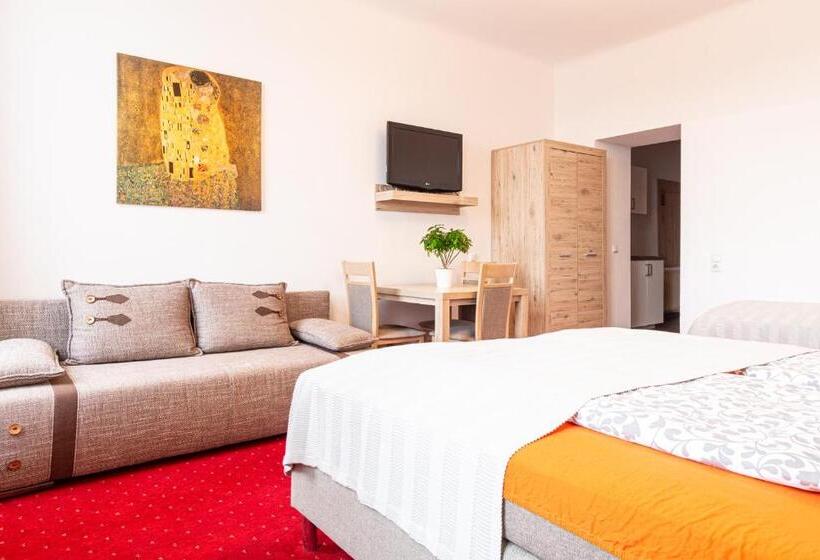 اتاق خانوادگی, Klimt