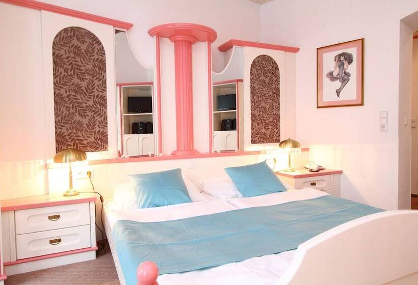 اتاق استاندارد, Klimt