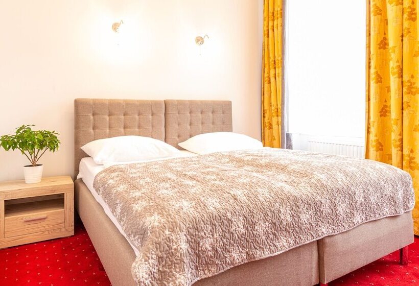 اتاق استاندارد, Klimt