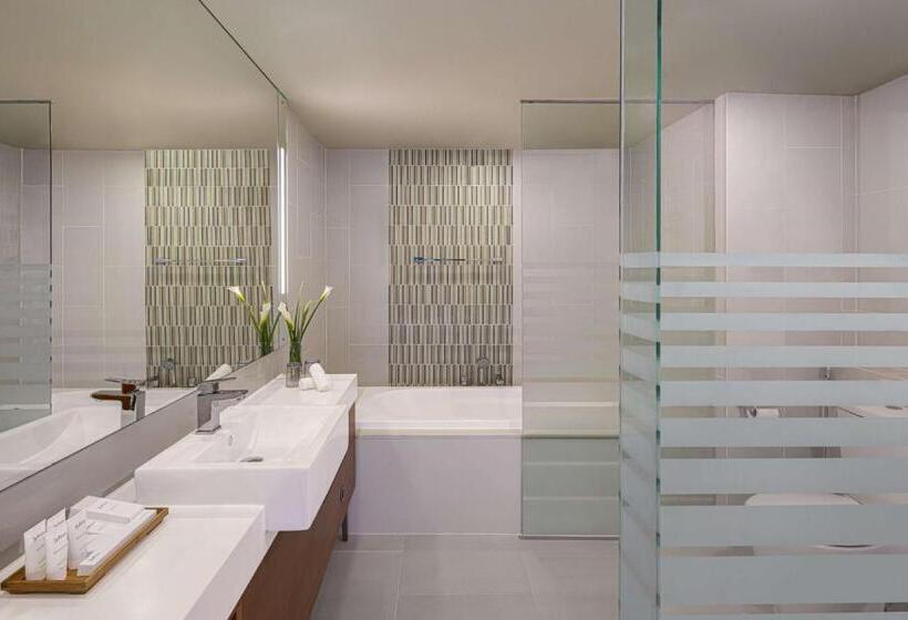 Люкс Вид на Море, Radisson Hotel Colombo