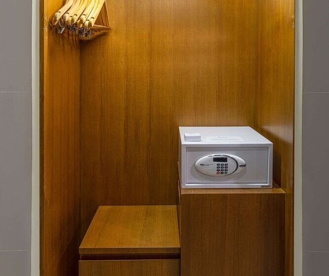 חדר פרמיום, Radisson Hotel Colombo