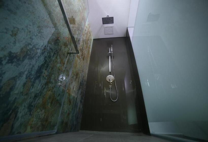 Номер Премиум, Tune Hotel Klia Klia2