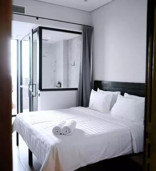 キングサイズベッドのスタンダードルーム, Tune Hotel Klia   Klia2