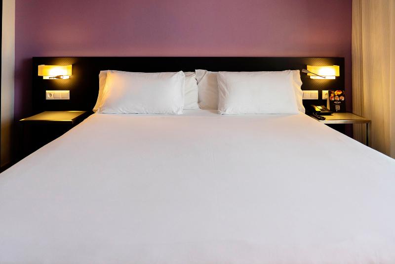 Номер Стандарт, Tune Hotel Klia   Klia2