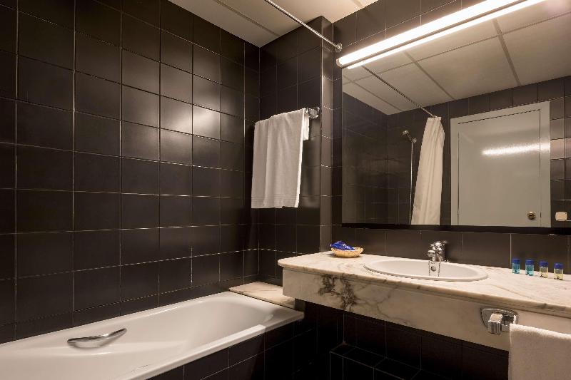 Номер Deluxe, Tune Hotel Klia Klia2