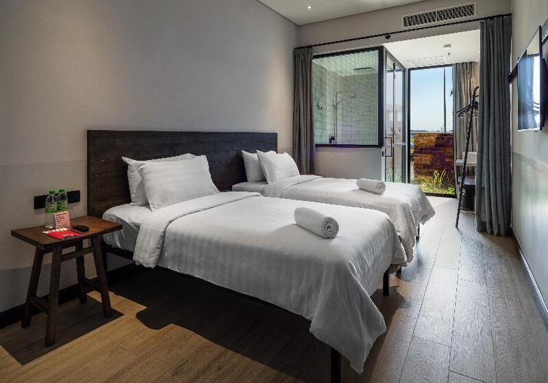 Номер Стандарт Вид на Сад, Tune Hotel Klia Klia2