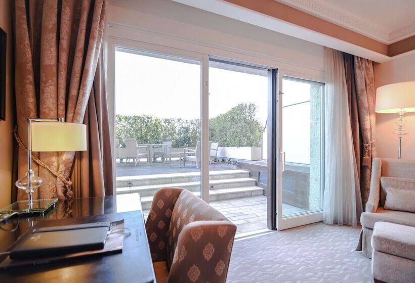 חדר סטנדרט מיטה זוגית, Waldorf Astoria Jerusalem