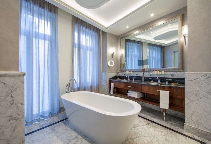 סוויטה, Waldorf Astoria Jerusalem