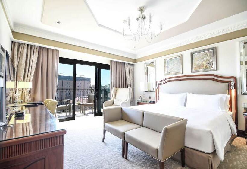 חדר דחוקס עם מיטת קינג, Waldorf Astoria Jerusalem