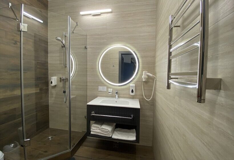 חדר סטנדרט, Kievinn