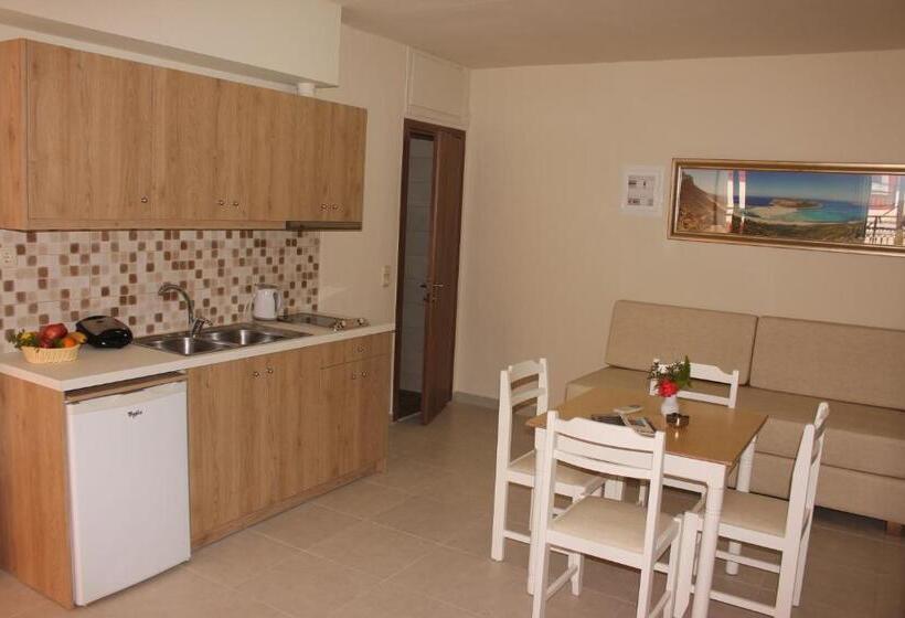 شقة غرفة واحدة, Kristi Apartments