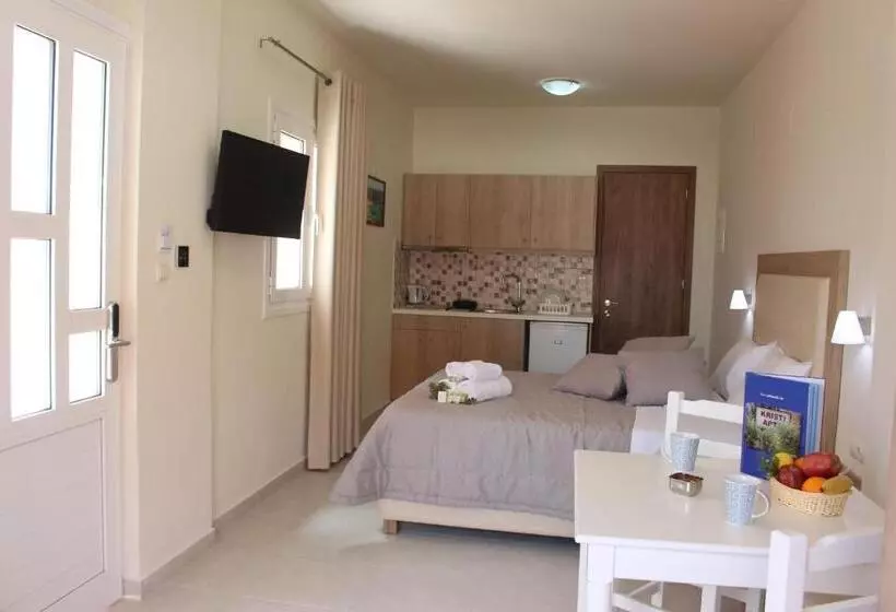 スタンダードスタジオ, Kristi Apartments