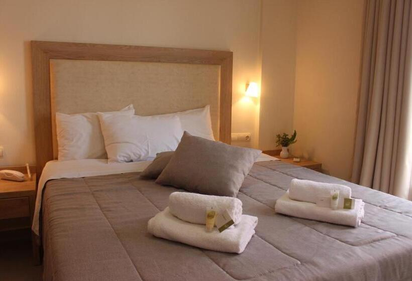 إستوديو قياسى, Kristi Apartments