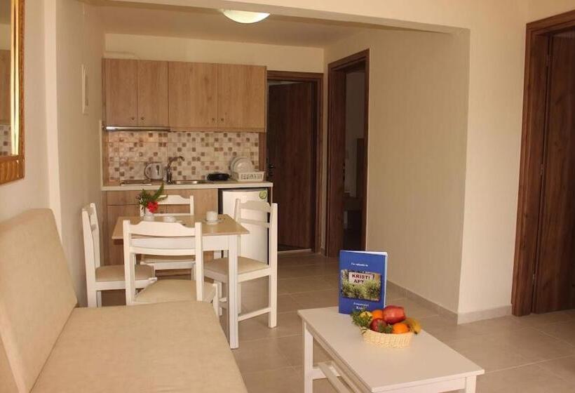 إستوديو قياسى, Kristi Apartments