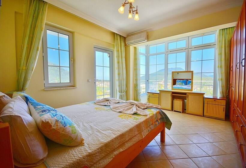 침실 3개 빌라, Mountain Valley Oludeniz