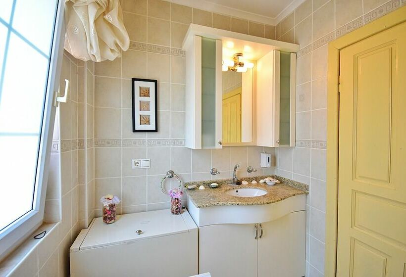 침실 3개 빌라, Mountain Valley Oludeniz