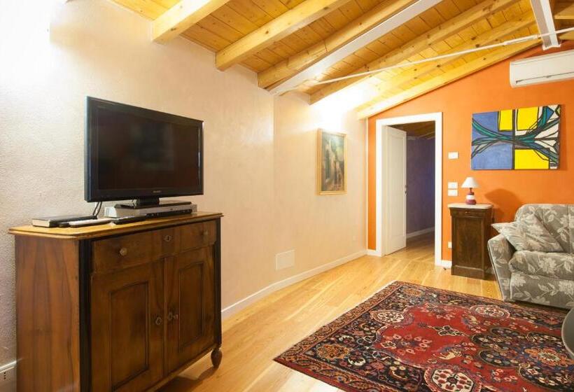 2 Bedrooms Apartment Lake View, Barchi Resort Apartments & Suites