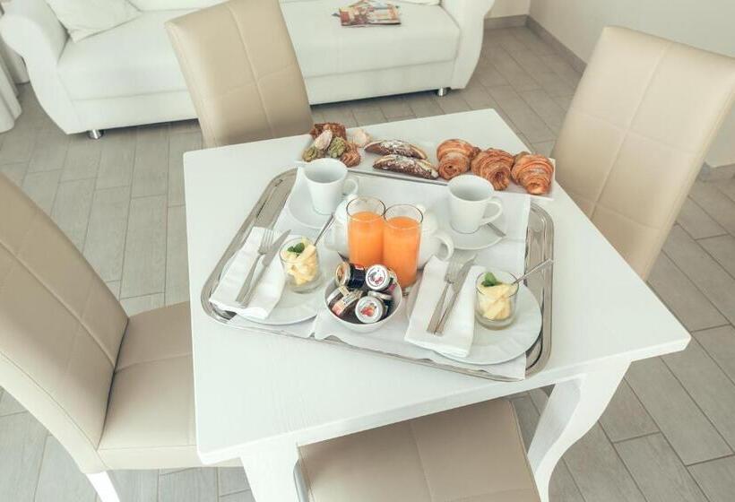 غرفة ديلوكس عائلية, Scala Dei Turchi Resort