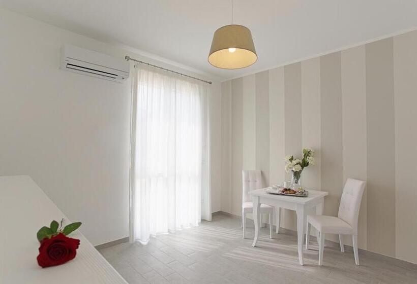 Трехместный Номер Superior, Scala Dei Turchi Resort
