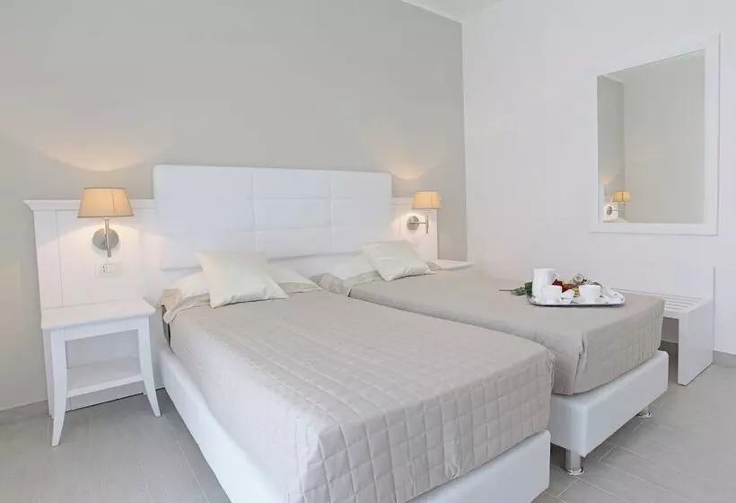 اتاق لوکس, Scala Dei Turchi Resort