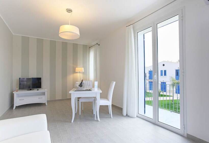 جناح جونيور, Scala Dei Turchi Resort