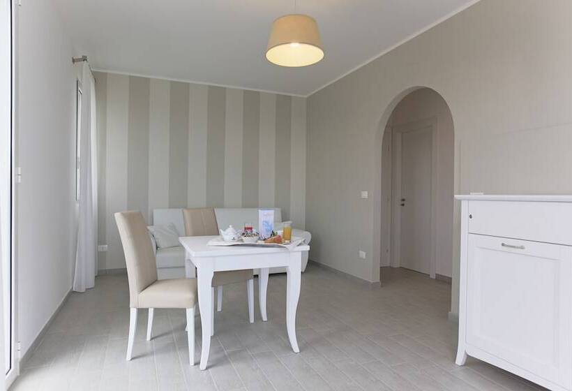 غرفة ديلوكس عائلية, Scala Dei Turchi Resort