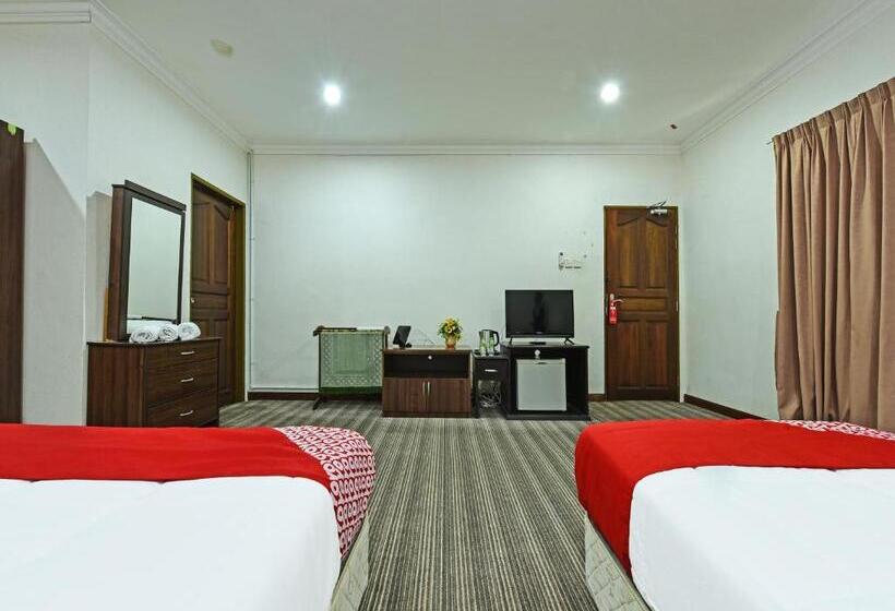 디럭스 트리플 룸, Super Capital O 90434 Marmoris House