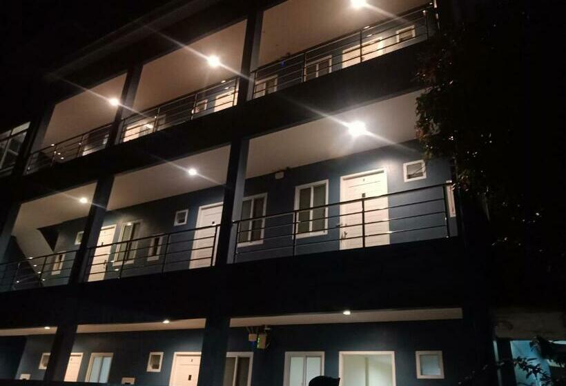 חדר סטודיו סטנדרד, Little Lotus Siam Guesthouse At Rawai