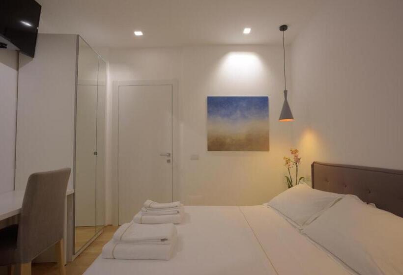 اتاق استاندارد با تخت بزرگ, Bamboo Milano Sinatra