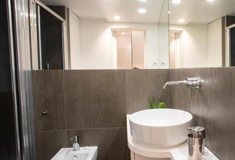 اتاق استاندارد با تخت بزرگ, Bamboo Milano Sinatra