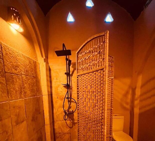 اتاق سوپریور سه تخته, Aghurmi Siwa Ecolodge & Salt Cave