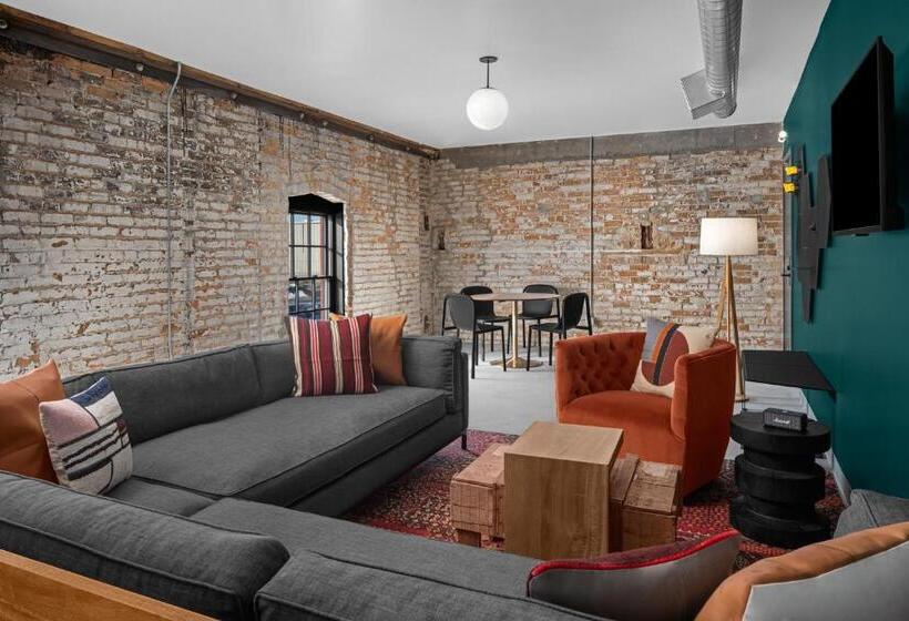 سوییت, Evo Hotel Salt Lake City