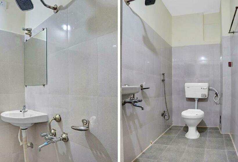 اتاق کلاسیک سه تخته, Spot On 84765 Poornima Inn