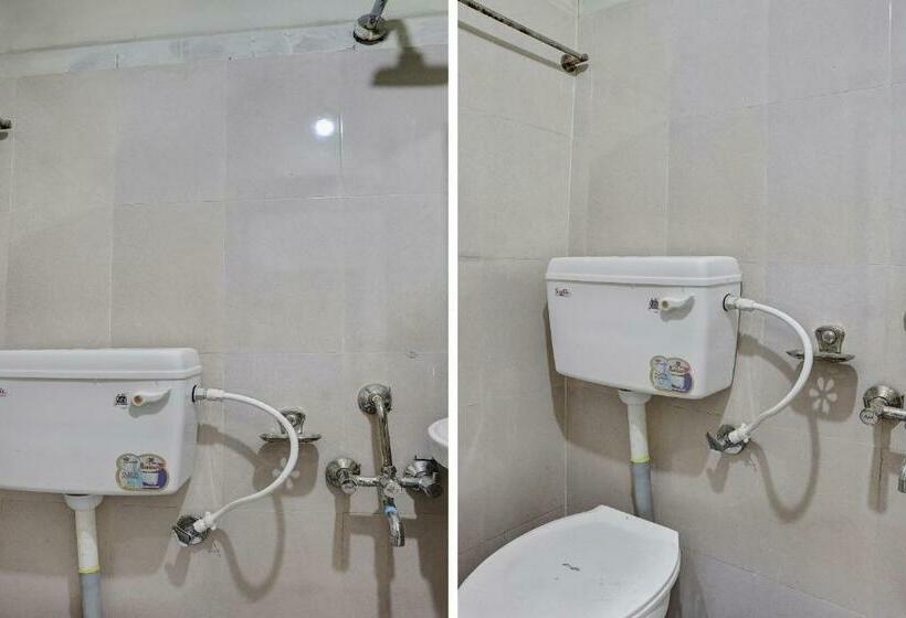 اتاق کلاسیک سه تخته, Spot On 84765 Poornima Inn