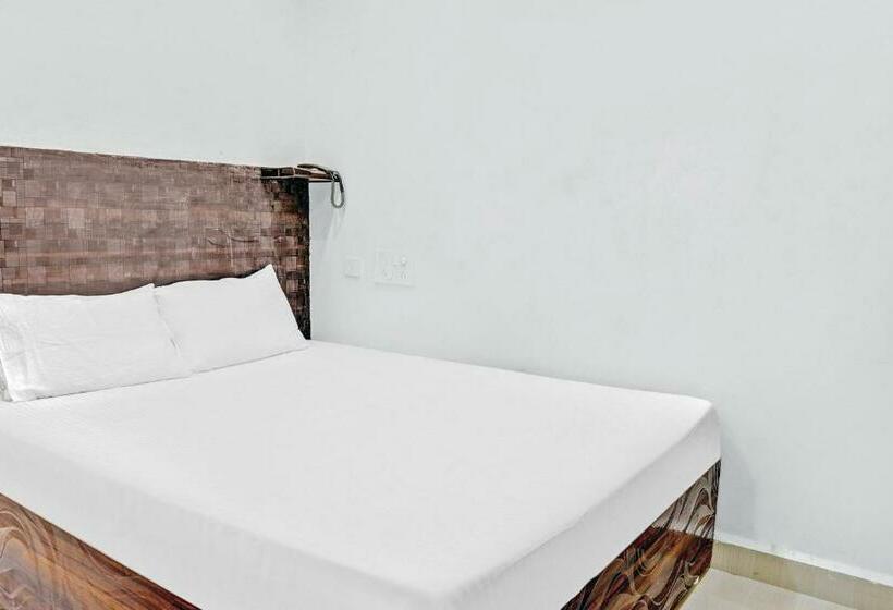 اتاق کلاسیک سه تخته, Spot On 84765 Poornima Inn