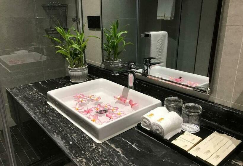 غرفة ديلوكس فردية, V V Hotel Battambang