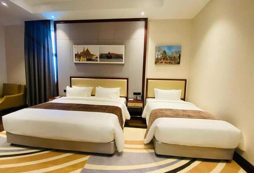 سوییت خانوادگی, V V Hotel Battambang