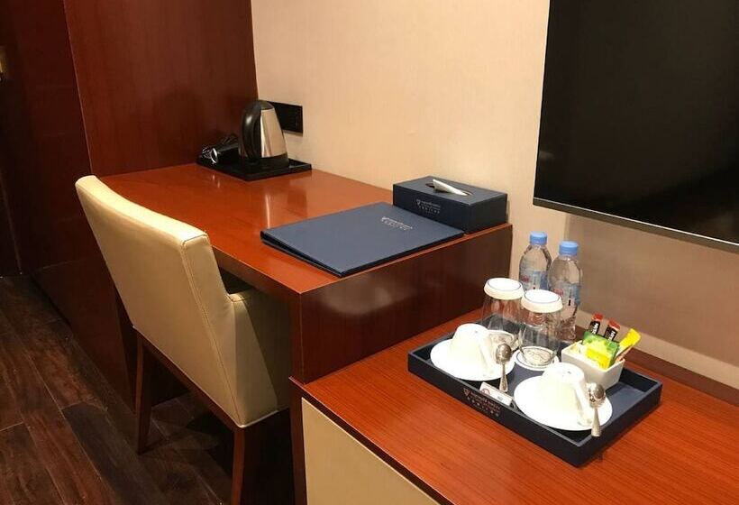 جناح عائلي, V V Hotel Battambang